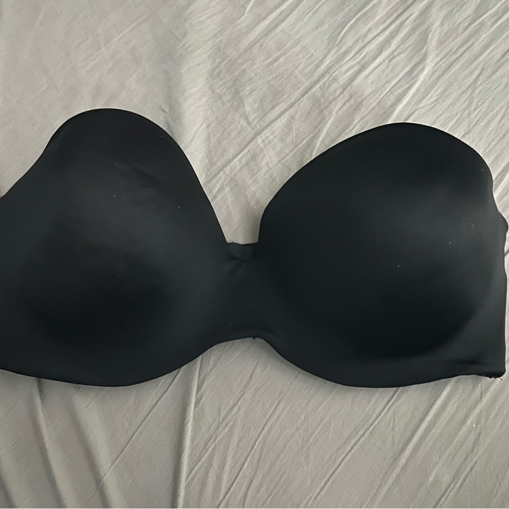 Strapless bra